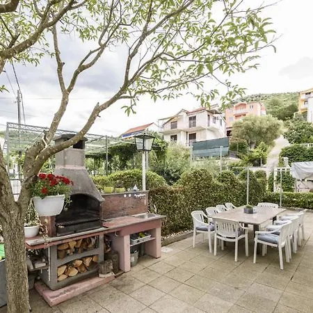 Lejlighed Luka - Trogir, 150m From The *