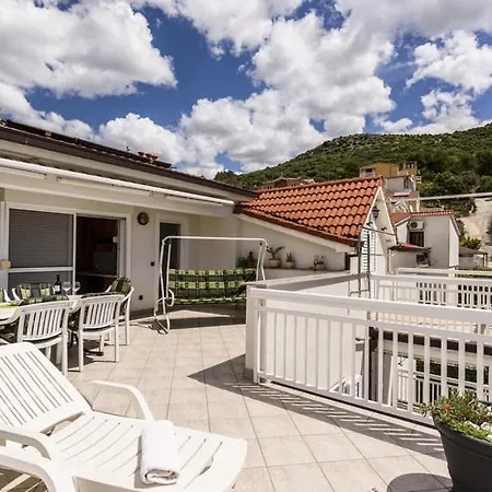 Lejlighed Luka - Trogir, 150m From The *